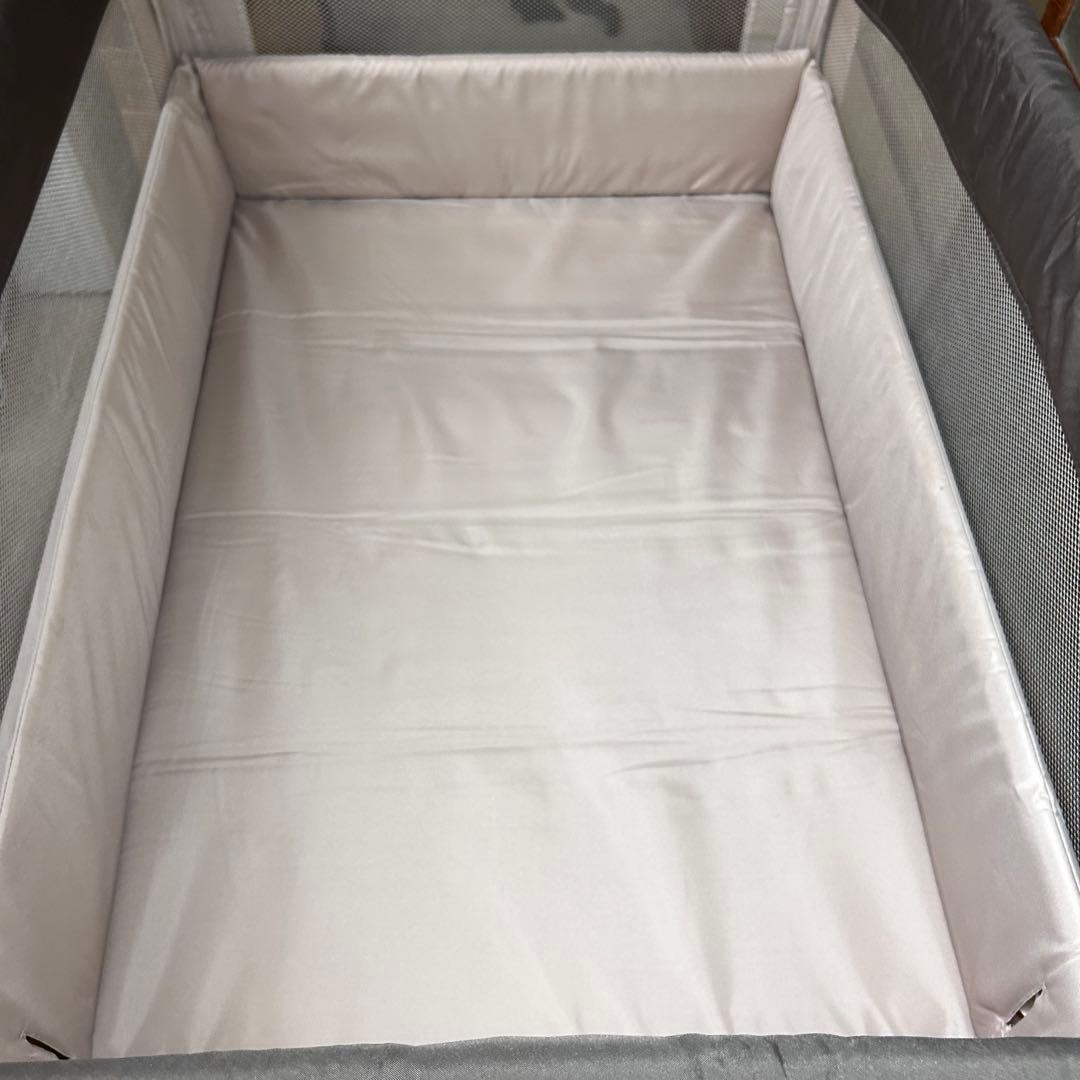 美品 アップリカ ココネル　ココア ベビーベッド 出産準備 新生児