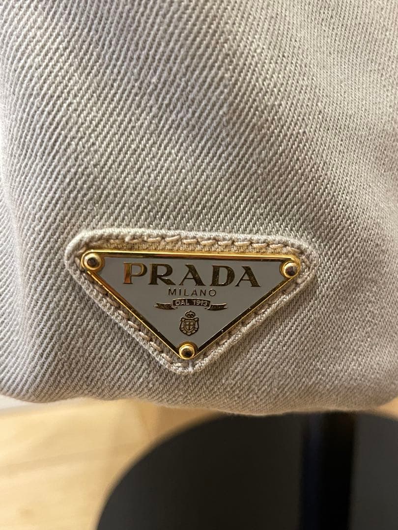 PRADA カナパ　トートバッグ　ベージュ