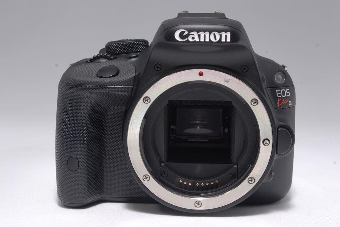 キヤノン Kiss X7 豪華Wレンズ♫奇跡のS数1,200回✨軽くて可愛い❤️