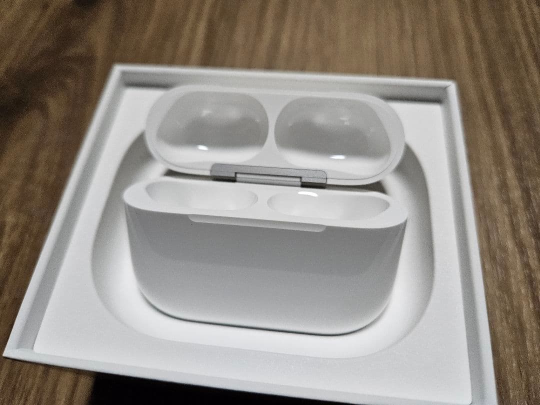 【美品】AirPods Pro3 MFHP4J