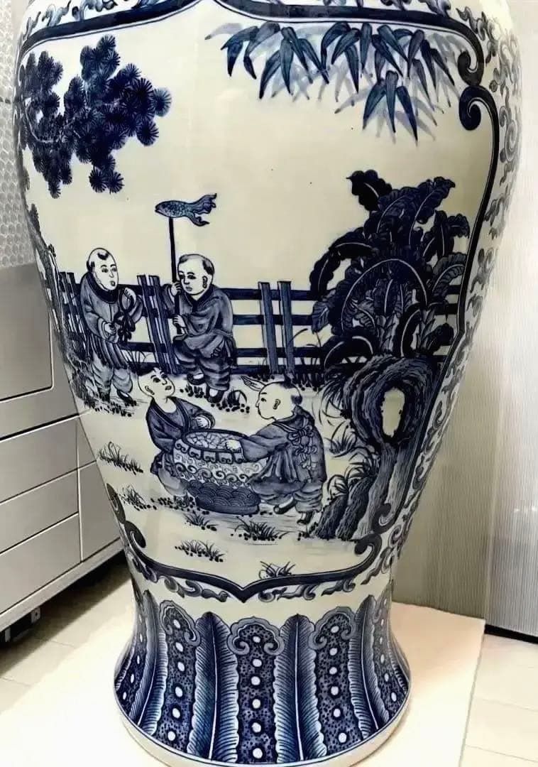 中国 大清康熙年製 青花 大壺　陶芸古美術 瓶。