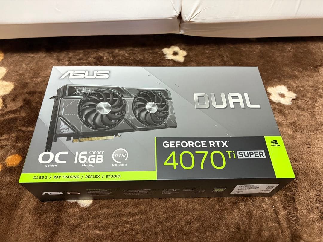 グラフィックボード・グラボ・ビデオカード ASUS GeForce RTX4070 Ti SUPER OC Edition