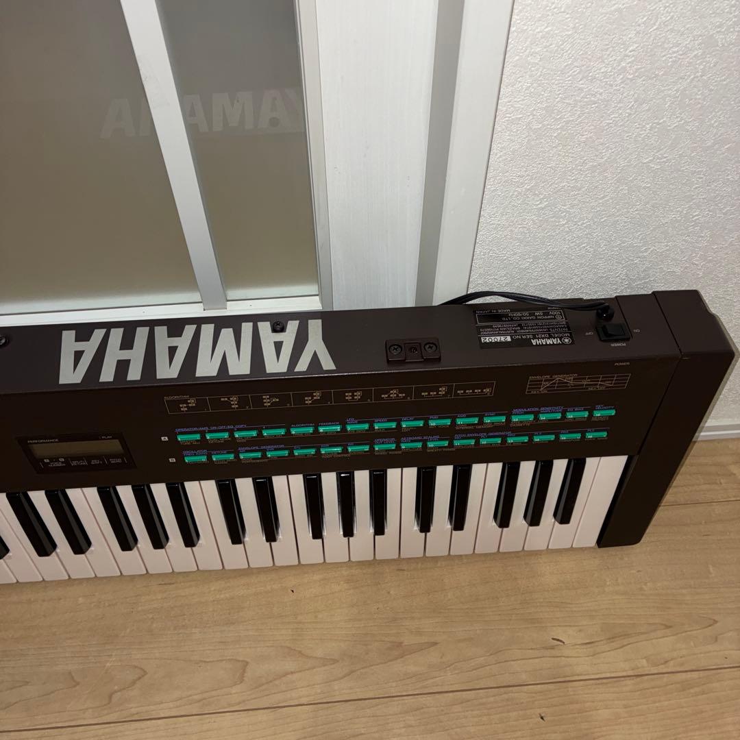 動作品　YAMAHA DX21 シンセサイザー　名機
