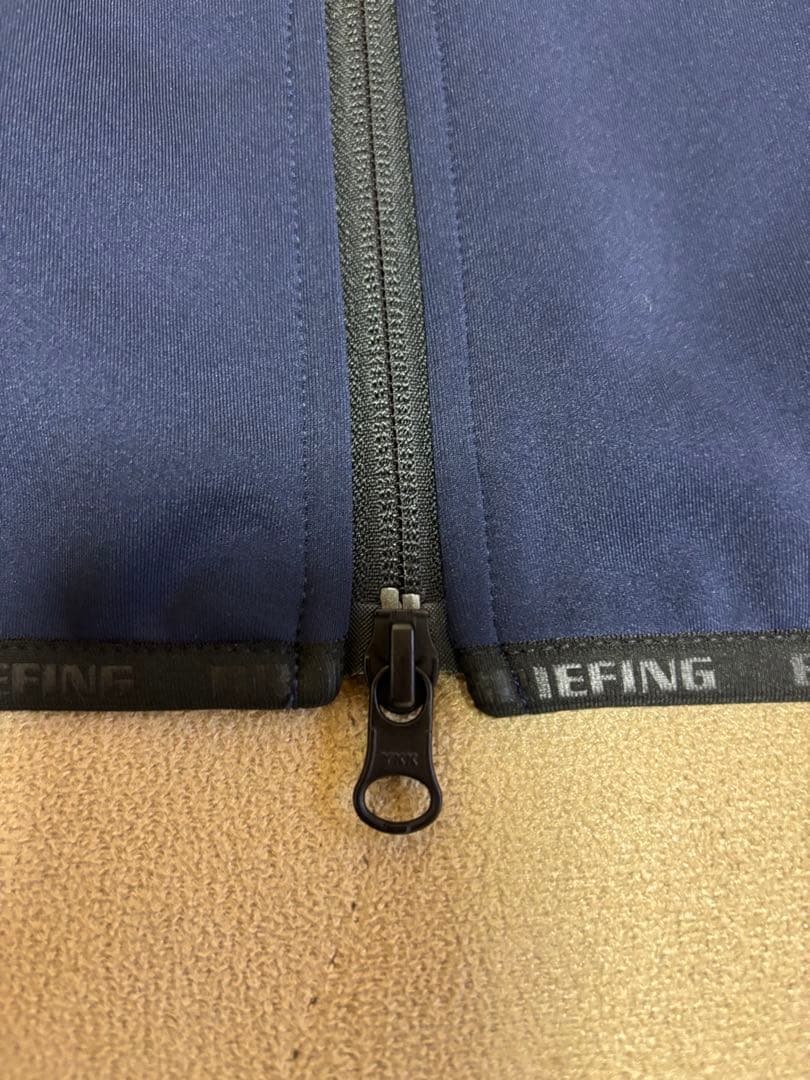 BRIEFINGブリーフィングゴルフストレッチ 3Dロゴベスト　極美品