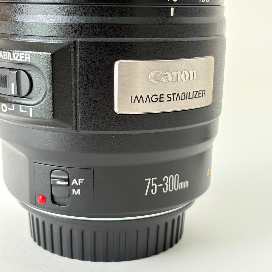 Canon キャノン　望遠レンズ　EF75-300mm F4-5.6 IS