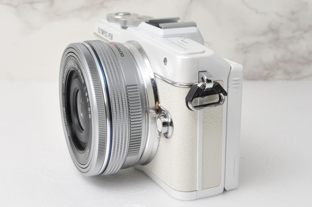 美品❣️OLYMPUS PEN E-PL7⭐️ダブルレンズ Wi-Fi ホワイト