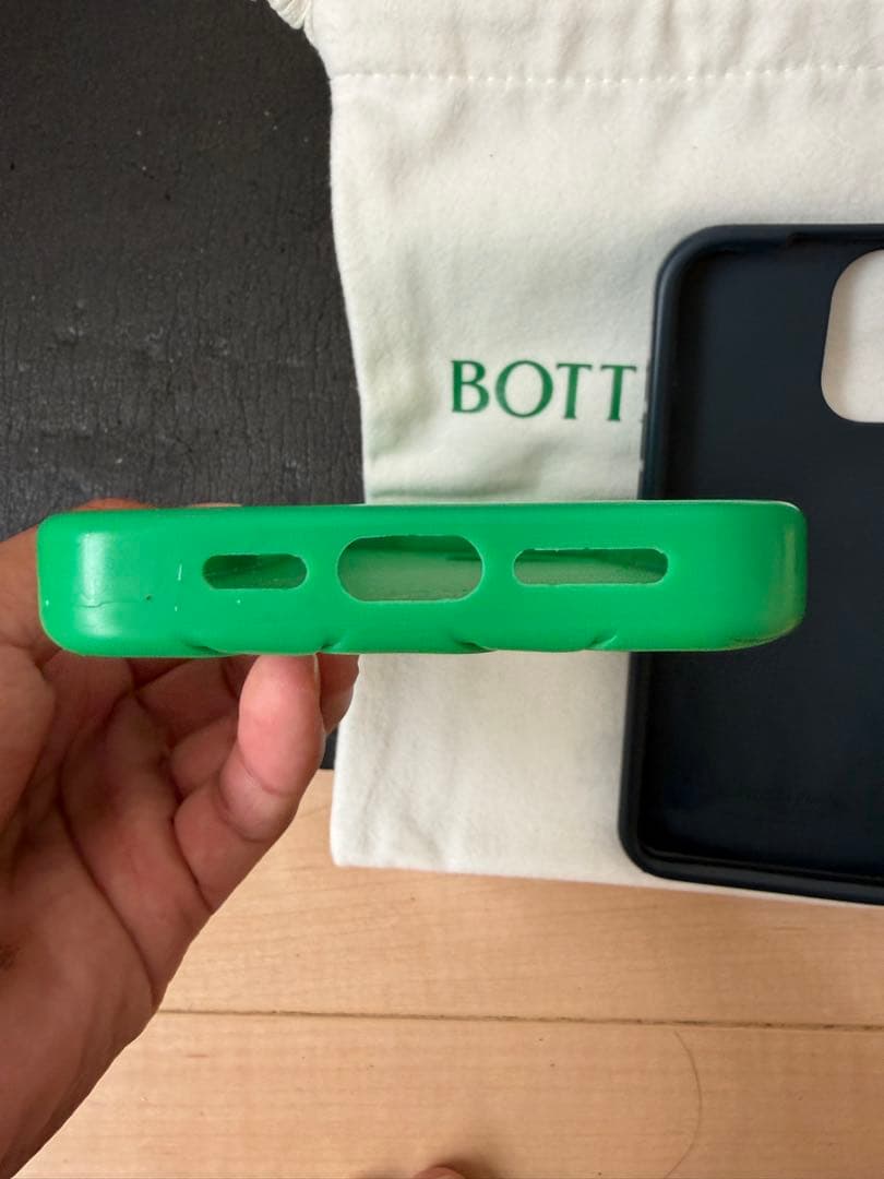 ボッテガ　iPhone13promaxケース　2個セット