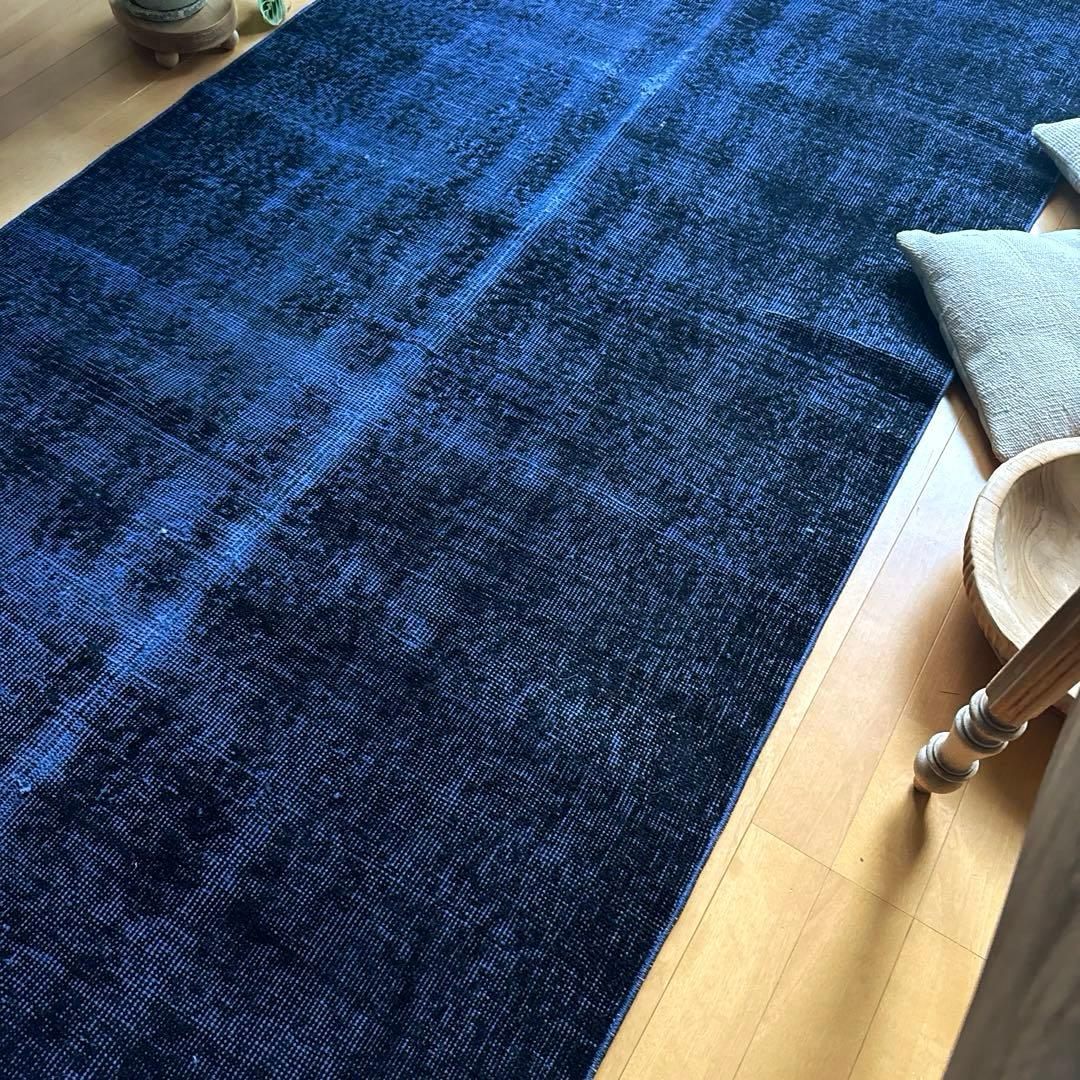 112.5×209藍色オーバーダイ　ワンカラーラグ　トルコヴィンテージラグ