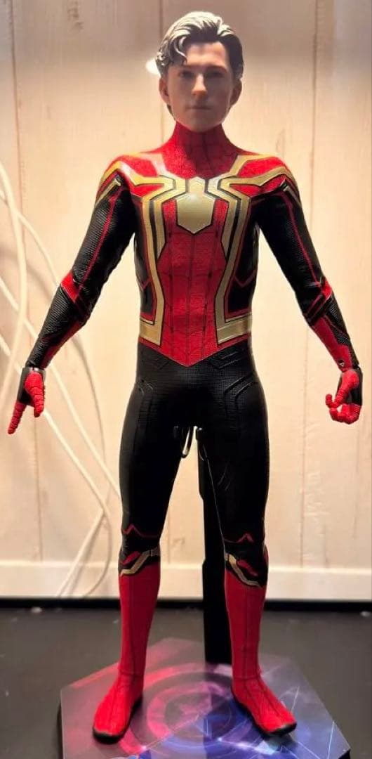 ピ*ル様 ホットトイズ　スパイダーマン インテグレーテッドスーツ トイサピ限定