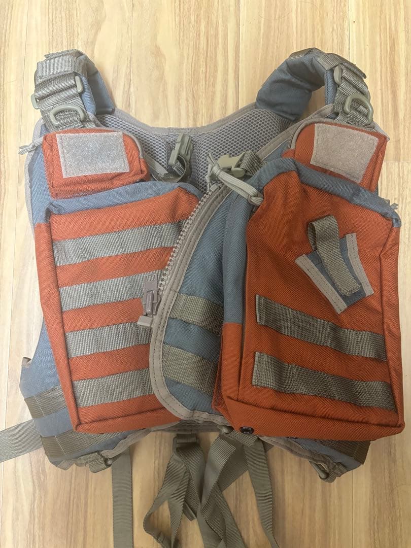 ナ*チ様 サブロック　V-one VEST コラッタグレー