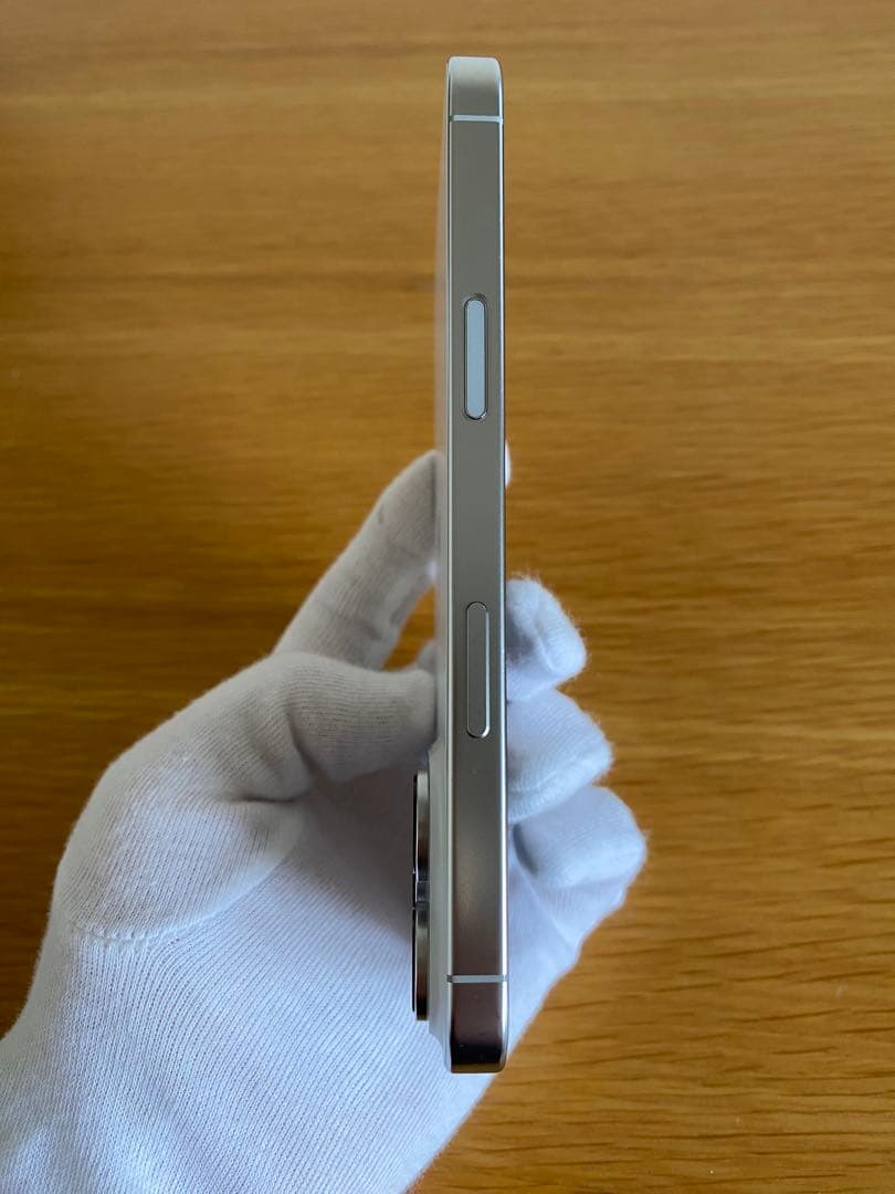 美品　iPhone 16 Pro バッテリー容量94% iPhone本体