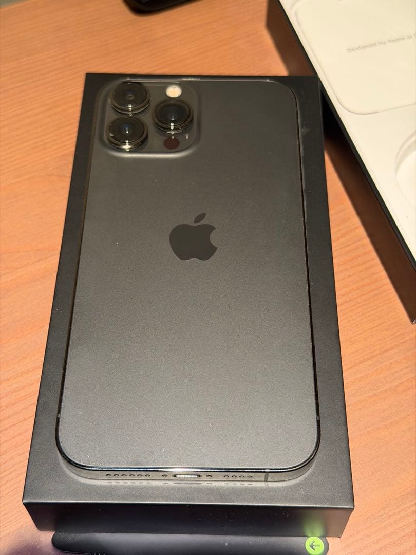 iPhone13 Pro Max スペースグレー　256GB