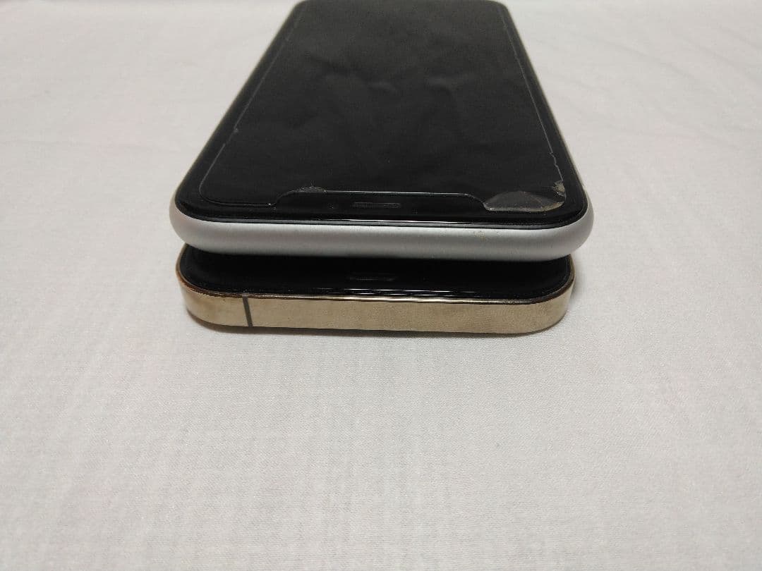 iPhone 2台 ジャンク 部品取り