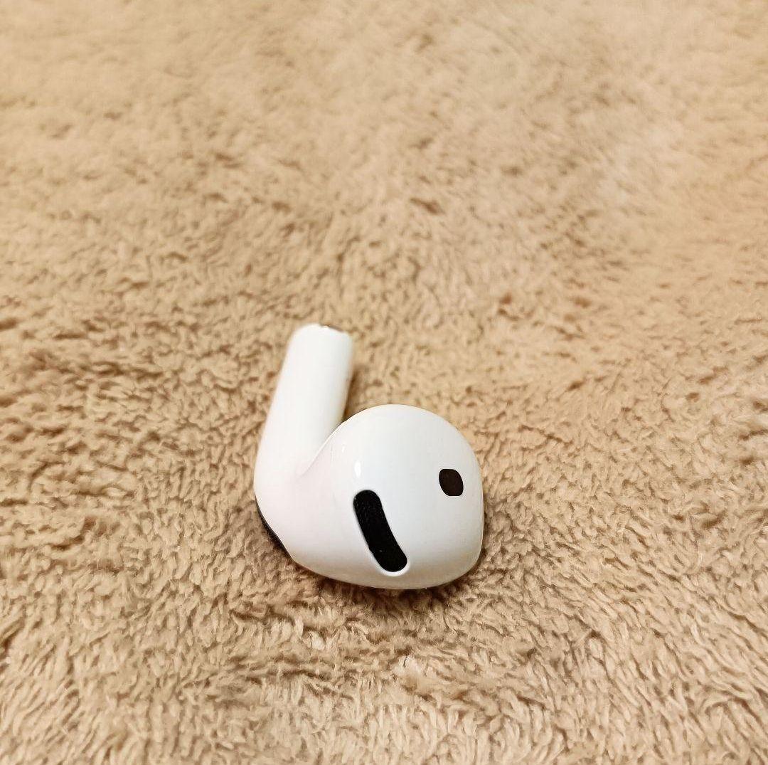 Apple AirPods 第4世代 右耳のみ R