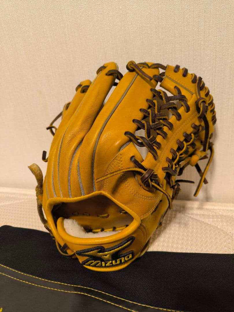 ミズノ　ミズノプロ　軟式内野手用グラブ