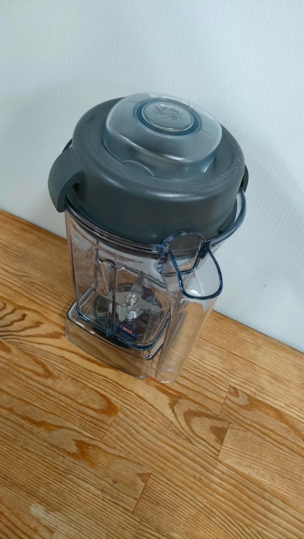 【新品・未使用】バイタミックス E310　保証書あり　1610