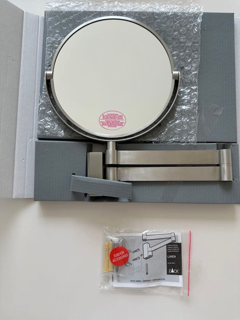 ZACK ウォールミラー LINEA メイクアップミラー　壁付け