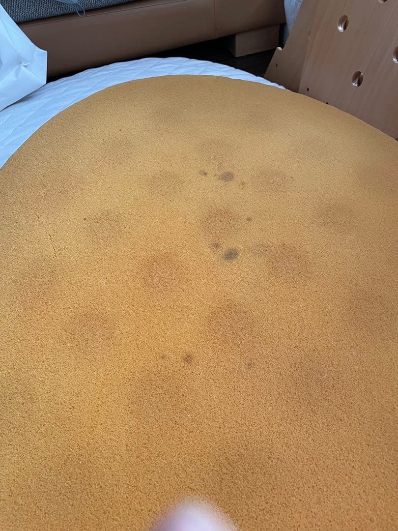 木製円形ベビーベッド マットレス付き