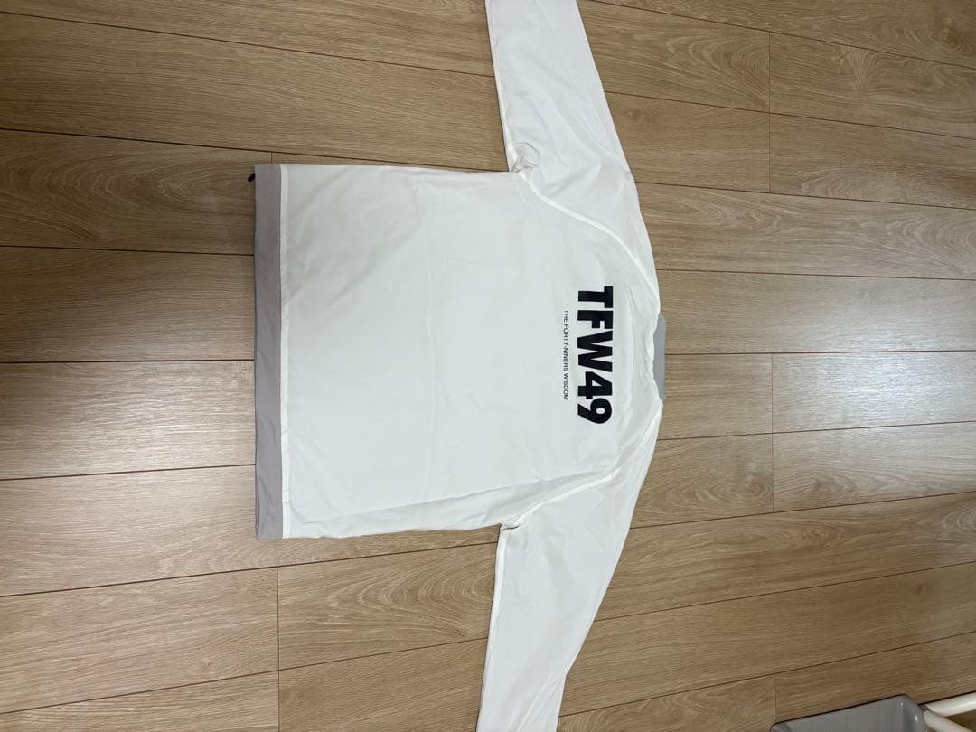 TFW49 リバーシブルスニード Lサイズ