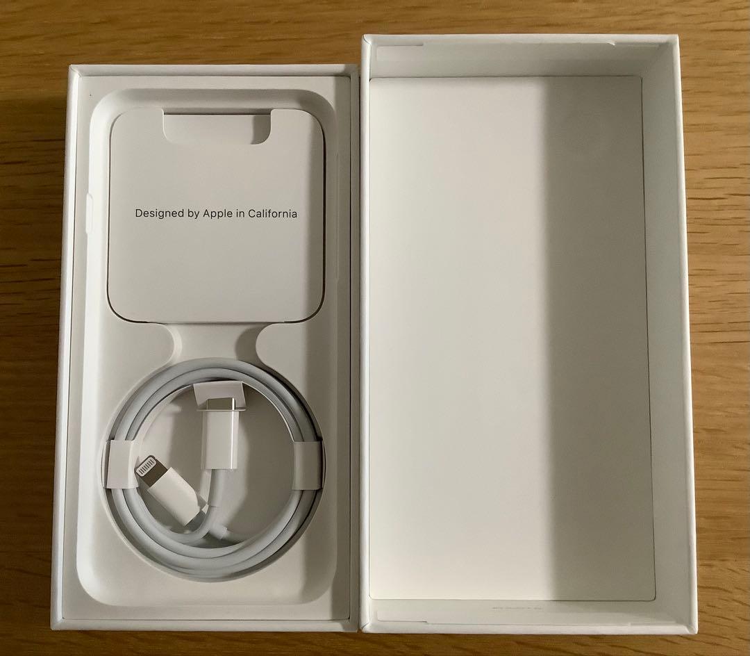 iPhone SE第3世代 128GB スターライト SIMなし箱あり