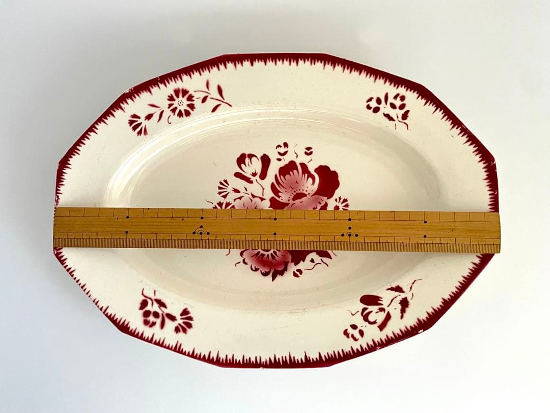 フランス アンティーク 赤い花柄のオーバルプレート