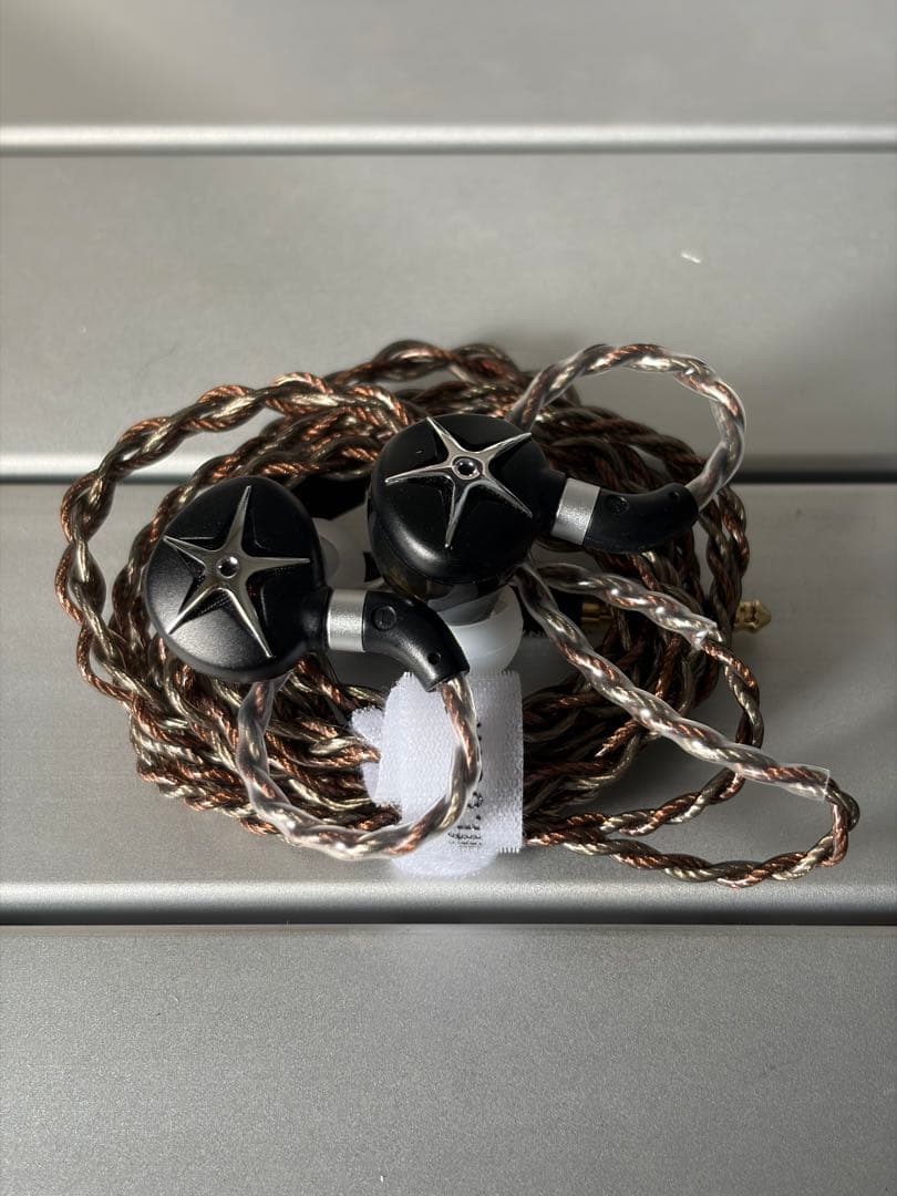 TRN 有線イヤホン4本セット