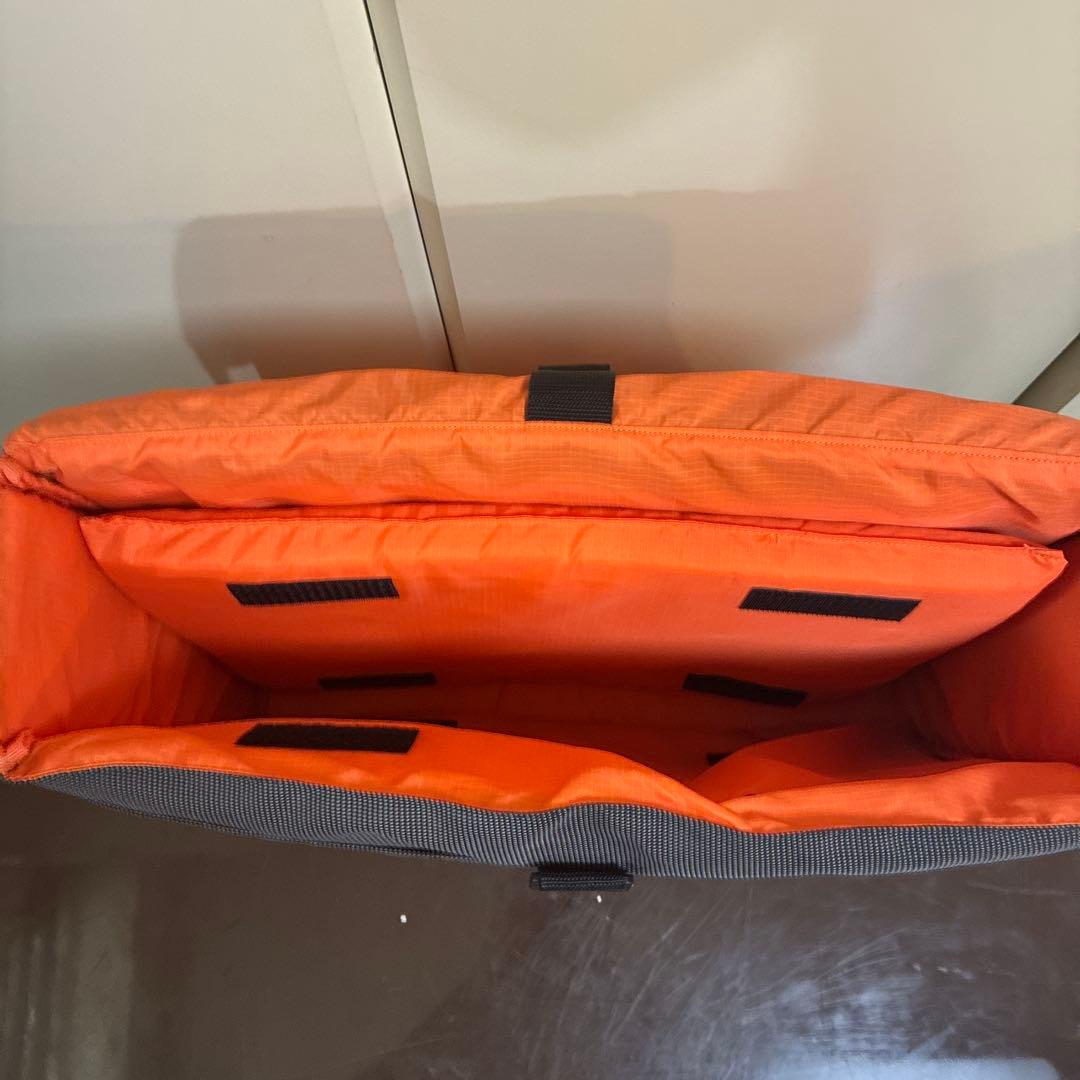 Roland MC-909 Groovebox サンプラー ケース付き