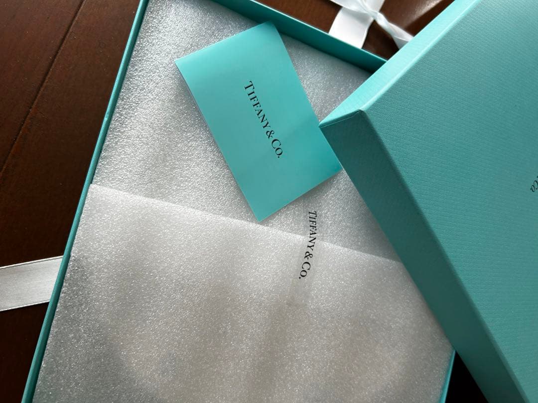 【TIFFANY &Co.】新品未使用限定ディッシュプレート2枚