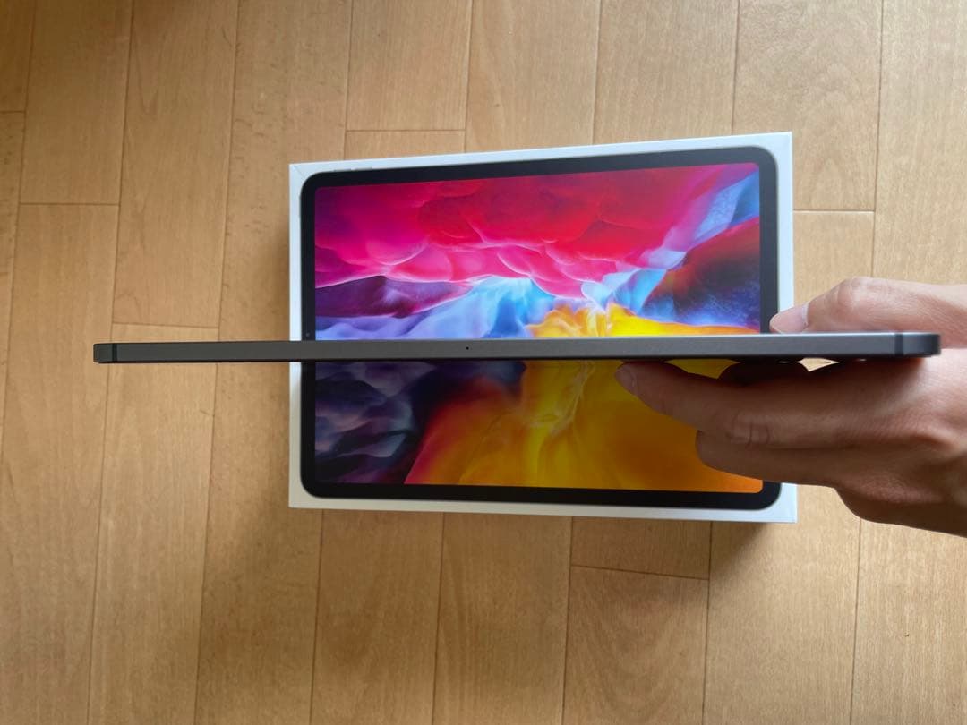 iPad Pro 11インチ スペースグレー Magic Keyboard付き