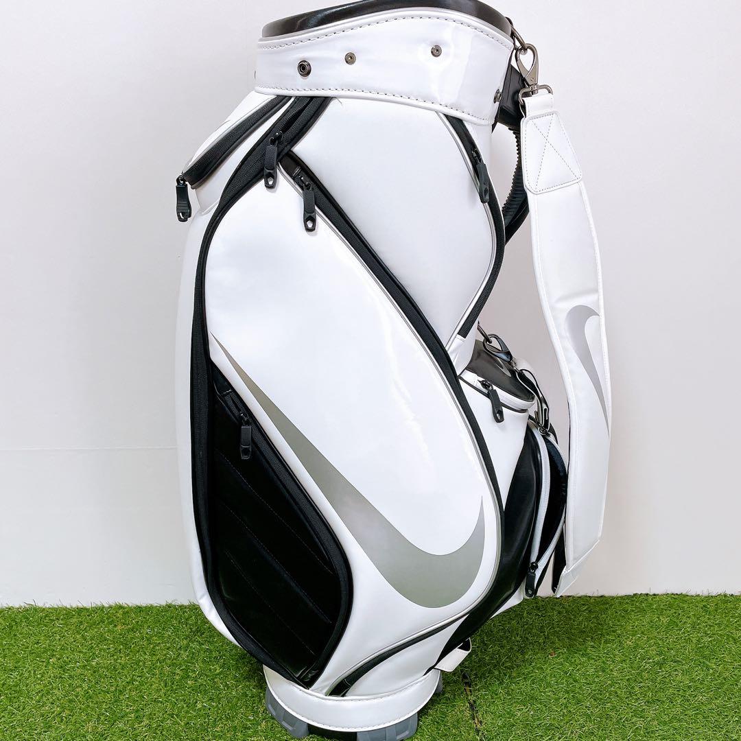 美品　NIKE キャディバック　ホワイト　エナメル　GF3006 9型　黒