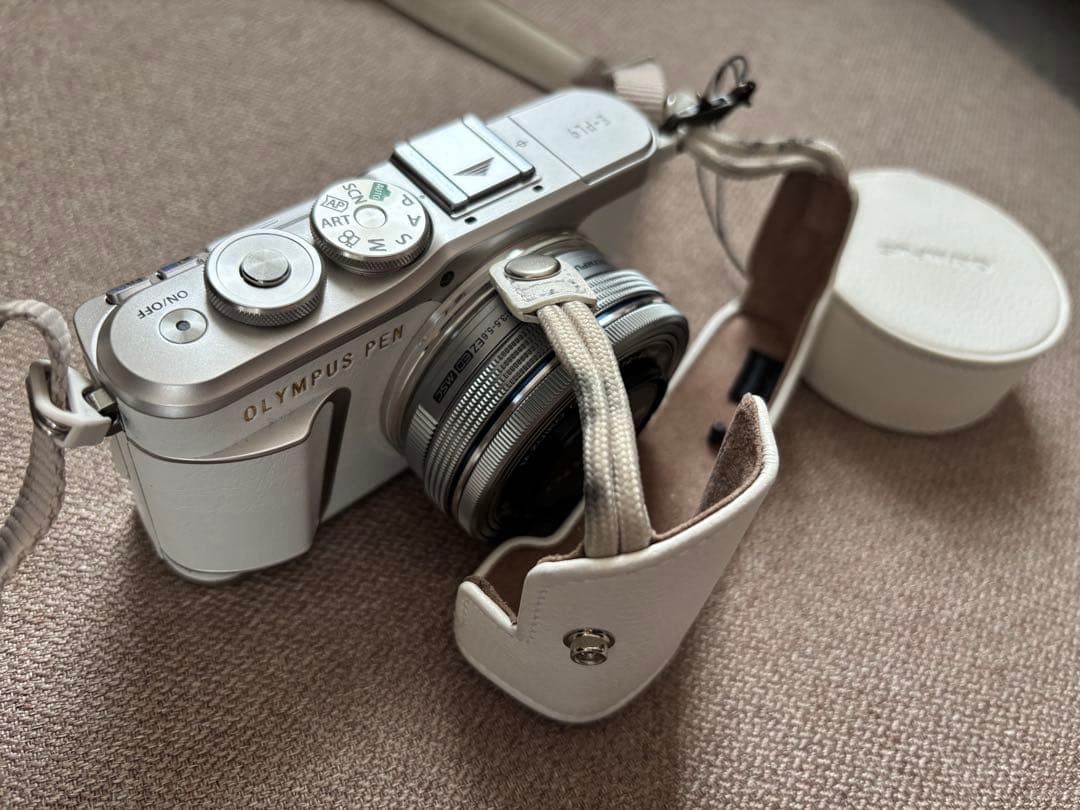 OLYMPUS PEN E-PL9ミラーレス一眼カメラ