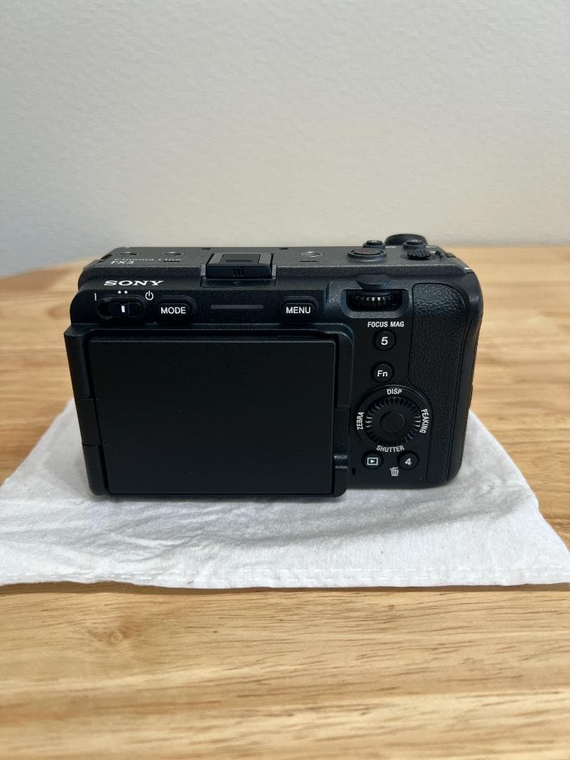 【美品】 ソニー Cinema Line カメラ FX3 [ILME-FX3A]