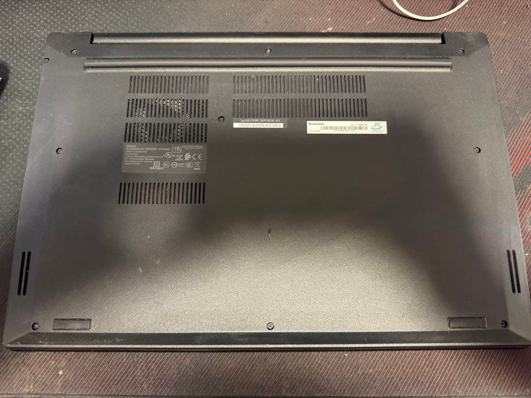 ThinkPad E595 15.6 AMD Ryzen ノートPC