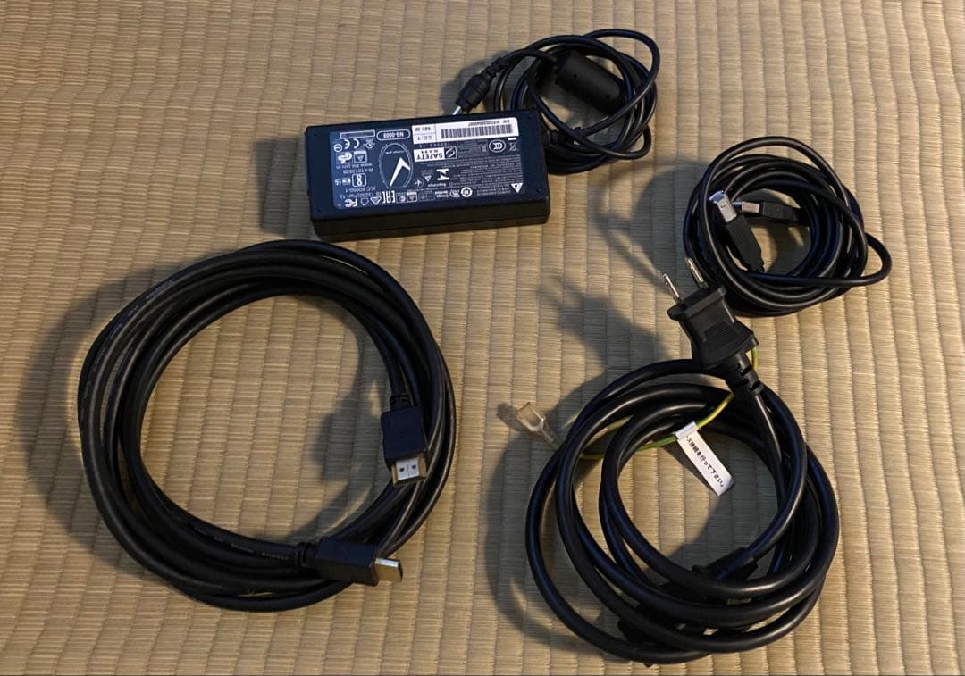 Wacom Cintiq 22 FHD 液晶ペンタブレット本体