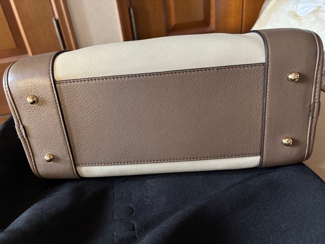 新品未使用　LOEWE レザー バッグ クリーム/ブラウン