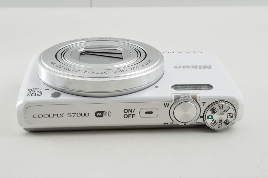 Nikon COOLPIX S7000 ホワイト デジカメ