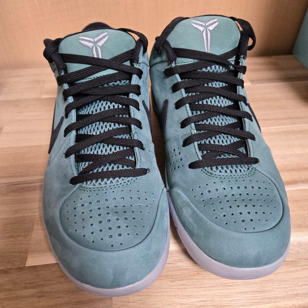 NIKE コービー4 プロトロ 【中古、26㎝】