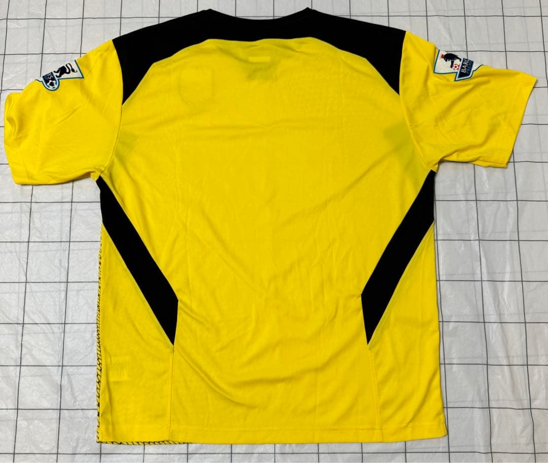 超美品　リバプール　サッカー　ユニフォーム　半袖　新品未使用　デッドストック