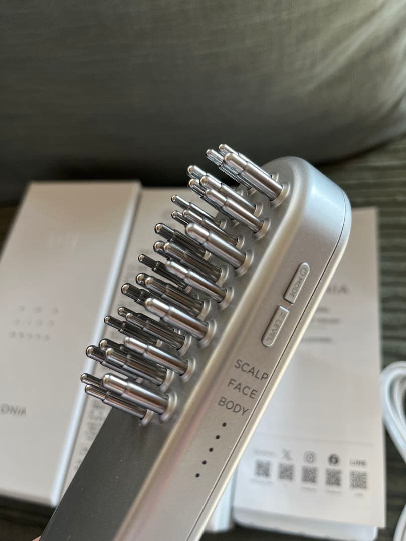 SALONIA サロニアEMSリフトブラシ