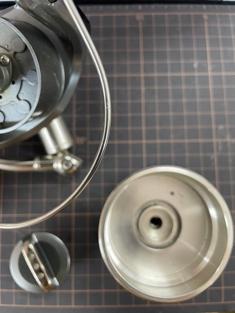 98ツインパワー　8000 替スプール付き