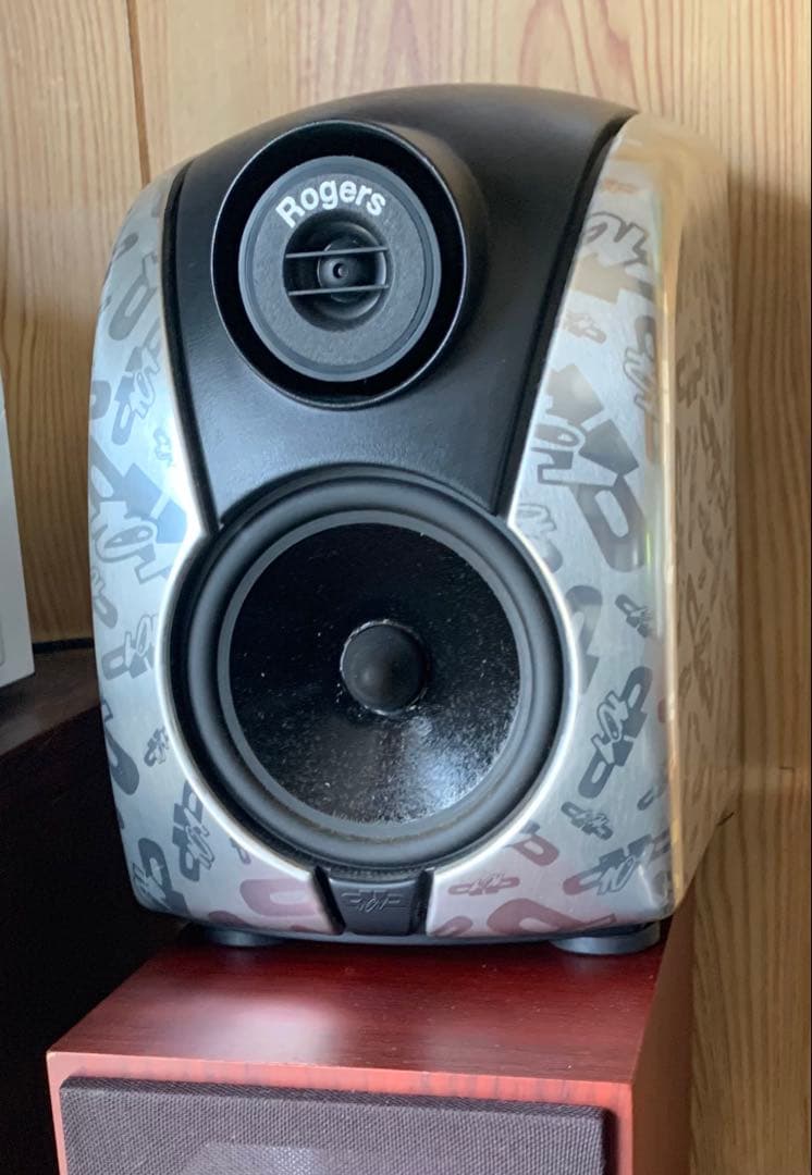 英国ロジャース•スピーカーDB101