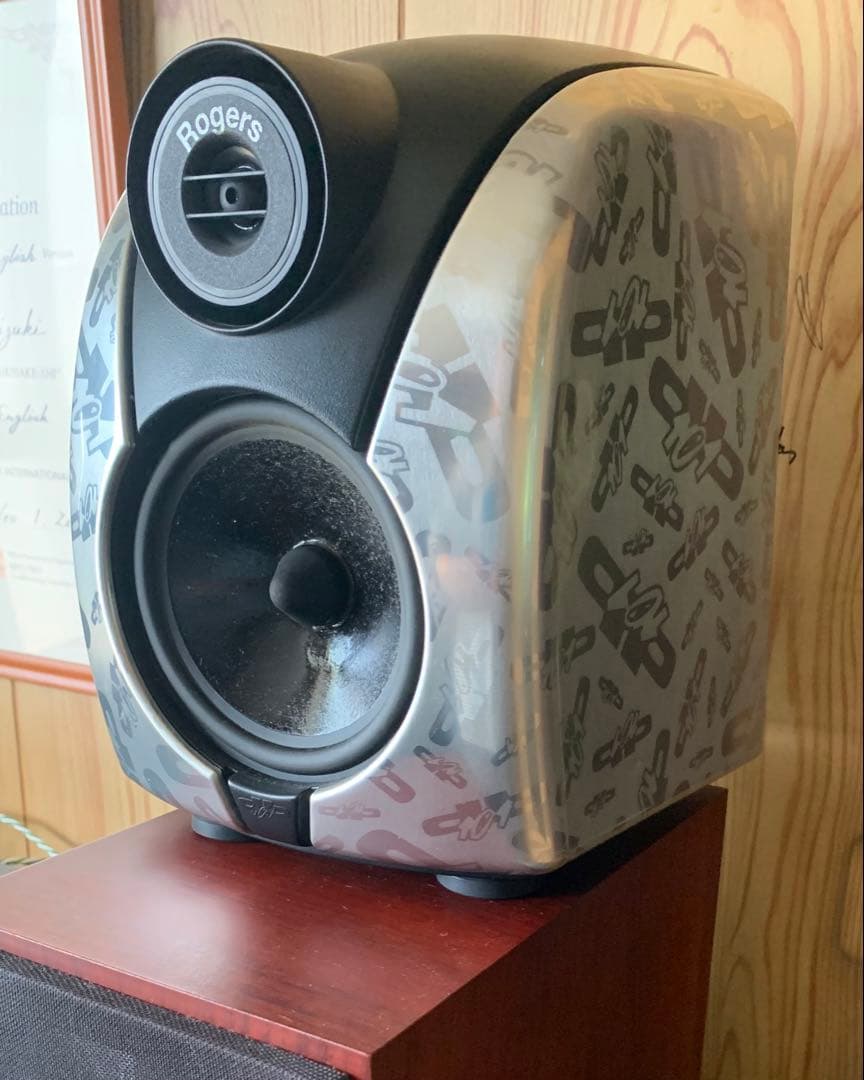 英国ロジャース•スピーカーDB101