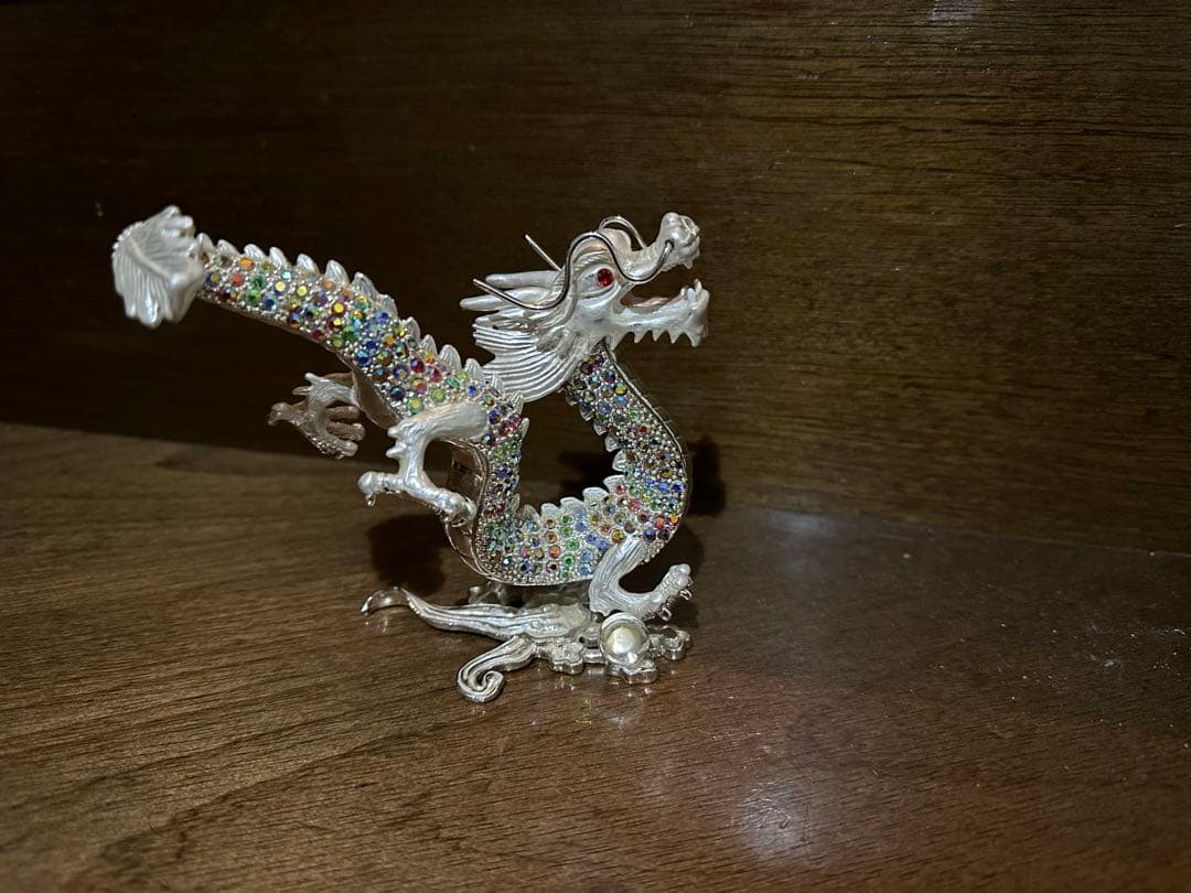 龍神の置物