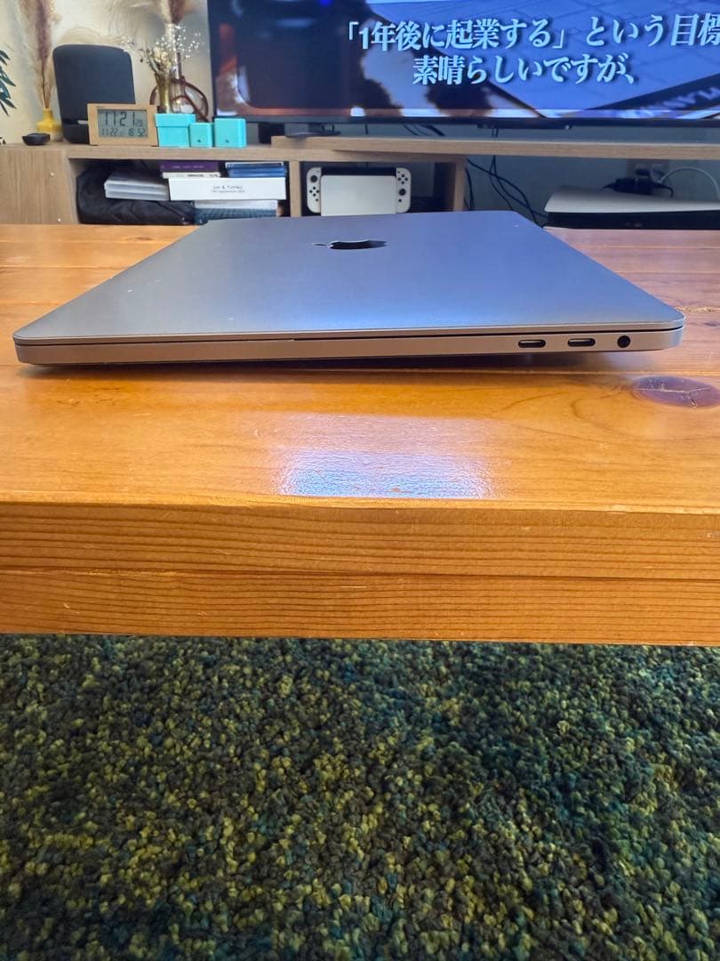美品 MacBook Pro A2251 2020 i5//16GB/512GB