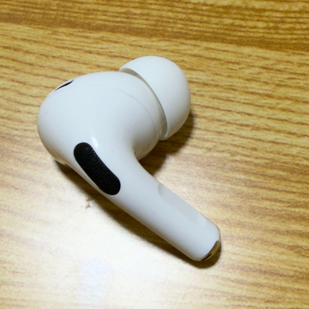 Apple AirPods Pro 2 Type-C イヤーピース（新品）付き