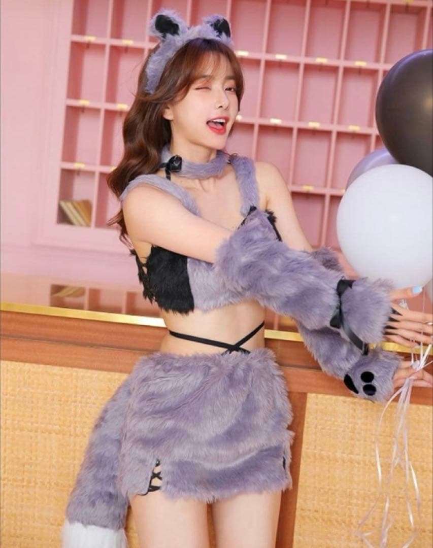 マリームーン 狼 コスプレ