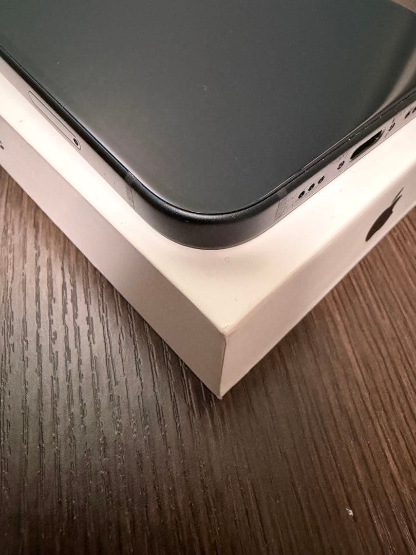 Apple iPhone 15 128GB SIMフリー 本体