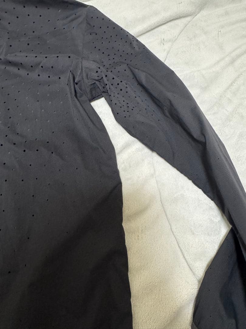 GYAKUSOU ランニングジャケット　S