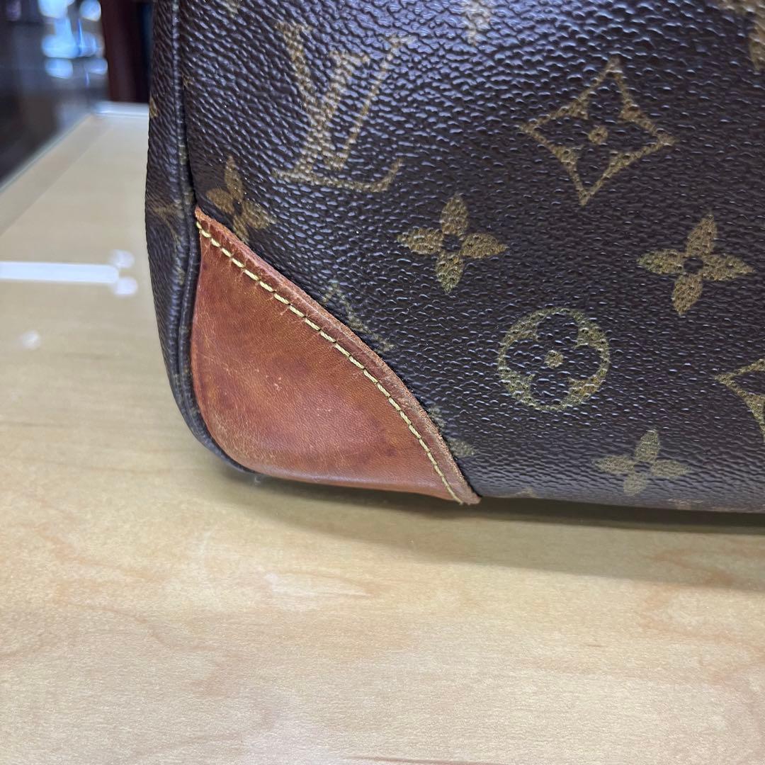 施雅英Louis Vuitton モノグラム ショルダーバッグ