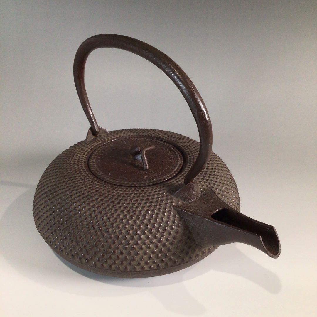 Ｐ３８５　銚子　『釜師　佐藤浄清造』『替蓋付』『平丸霰地紋』　共箱　酒器